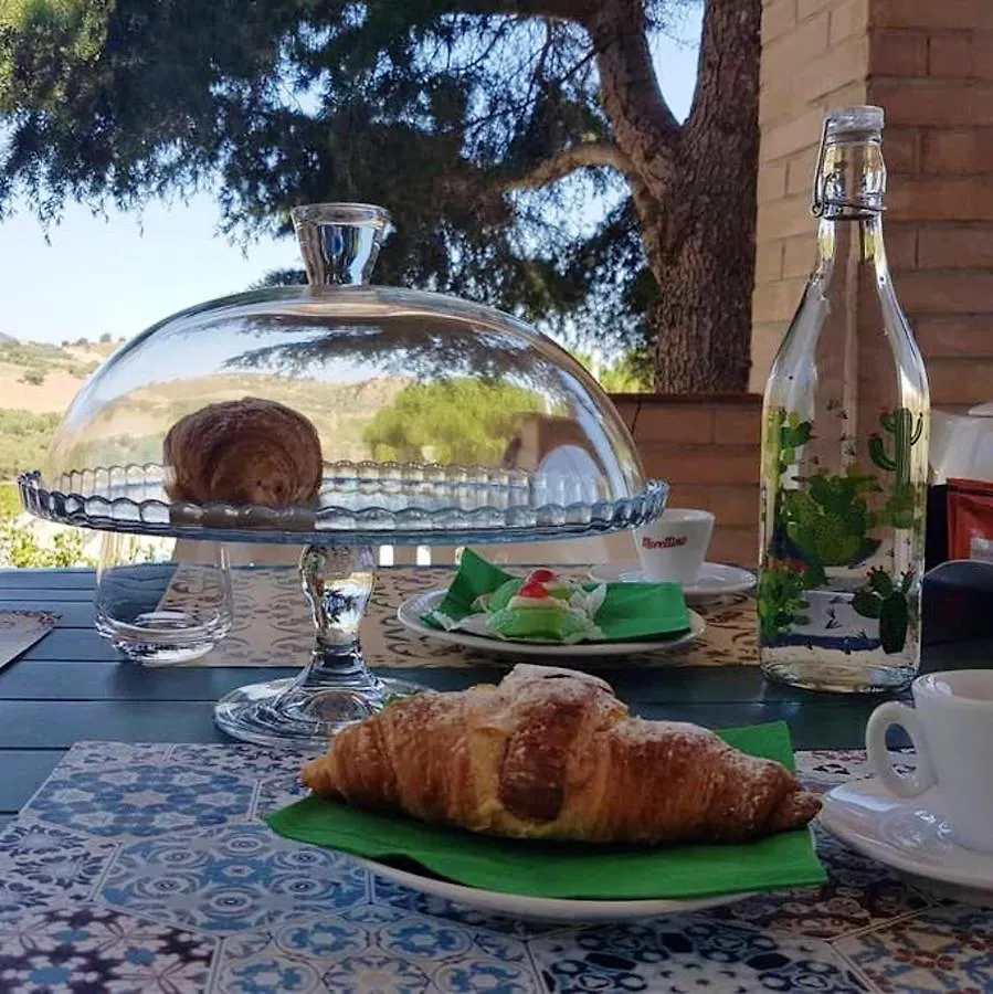 Beautiful Villa In Caccamo + Pool İtalya
